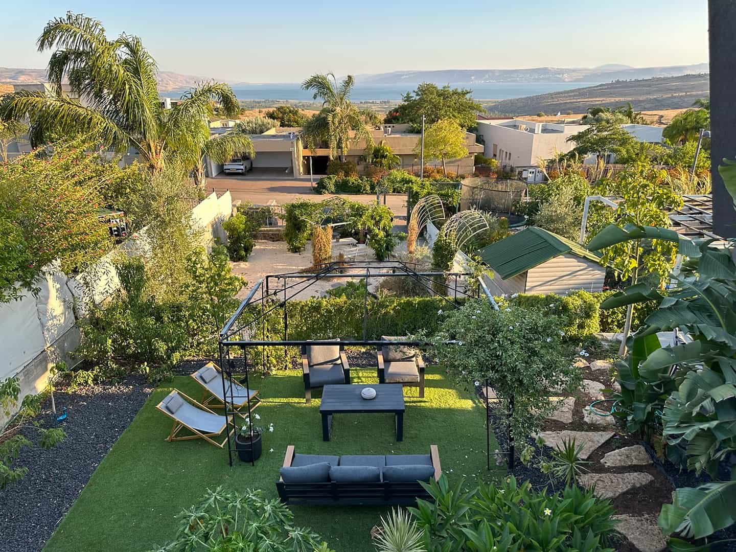 yoga-lake-view-garden-top (2)